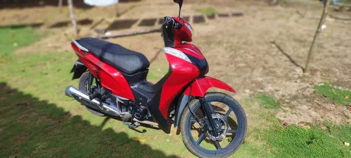 Jet 50 cilindrada muito nova única dona