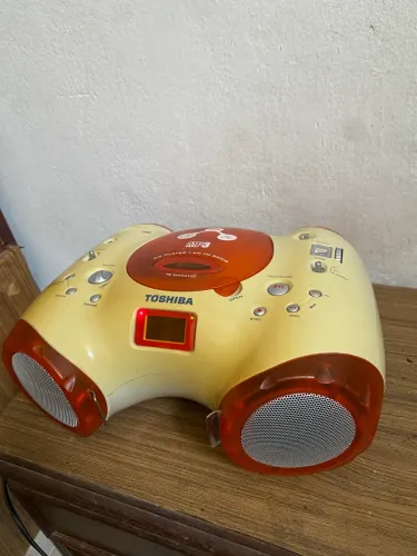 Rádio Toshiba Anos 2000 Raridade
