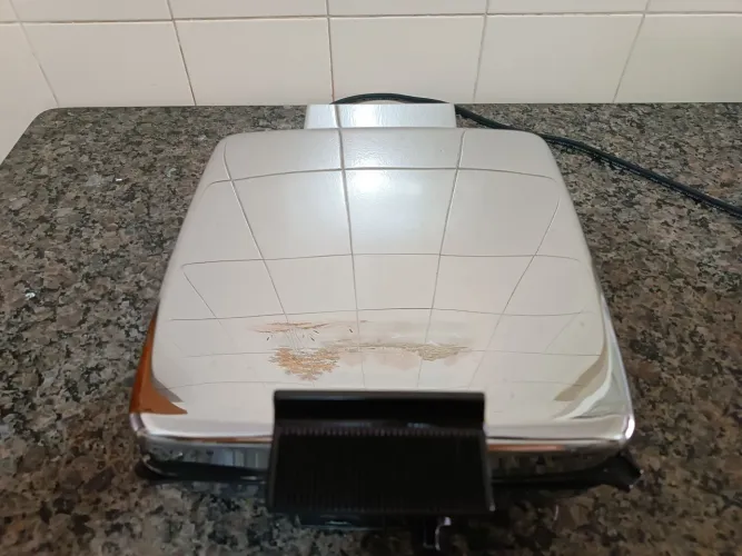 Grill Elétrico Inox 900 Wats Excelente Estado Black Decker