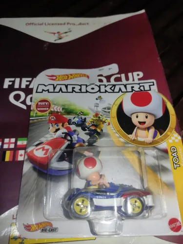 Hot Wheels Mario kart ,Toad ,novo *