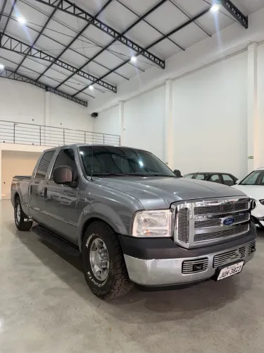 Ford F-250 XLT 4.2 180cv CD TB Diesel 2004