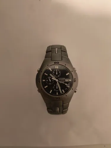 Relógio Citizen Titanium Sapphire W R 100