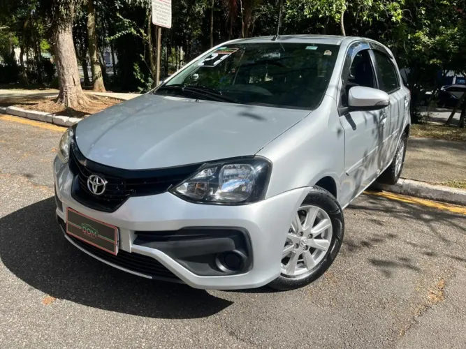 Toyota Etios X Plus 1.5 Flex 16V 5P Aut. 2021