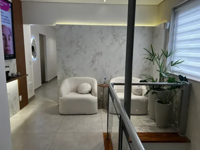 imovel comercial td  montado, com grande visibilidade,  na Av. Bandeirantes, ideal para co