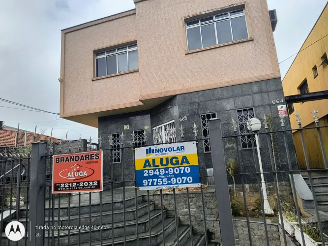 Ponto comercial/Loja/Box para aluguel possui 300 metros quadrados