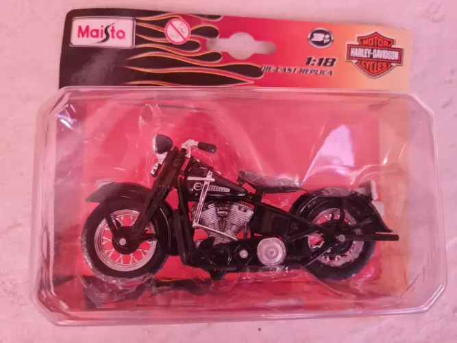 Moto de coleção. HARLEY-DAVIDSON. Maisto