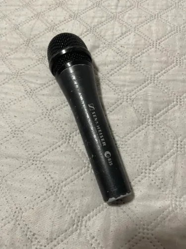 Microfone Sennheiser E835