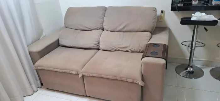 Sofá retrátil
