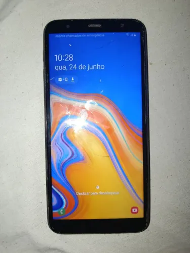 Celular j6 usado