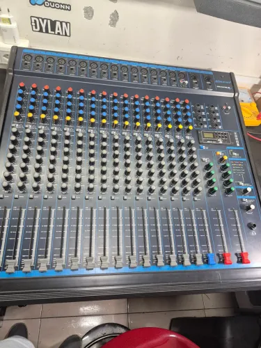 Mesa audio 16 canais com 8 auxiliares amplificador, ONEAL 16.8