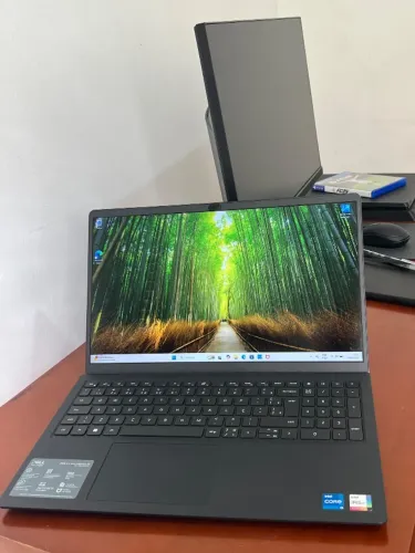 Notebook Dell SEMINOVO 516GB SSD 16GB RAM