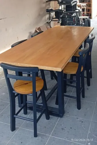 Mesa 2,00x80 com 6 cadeiras