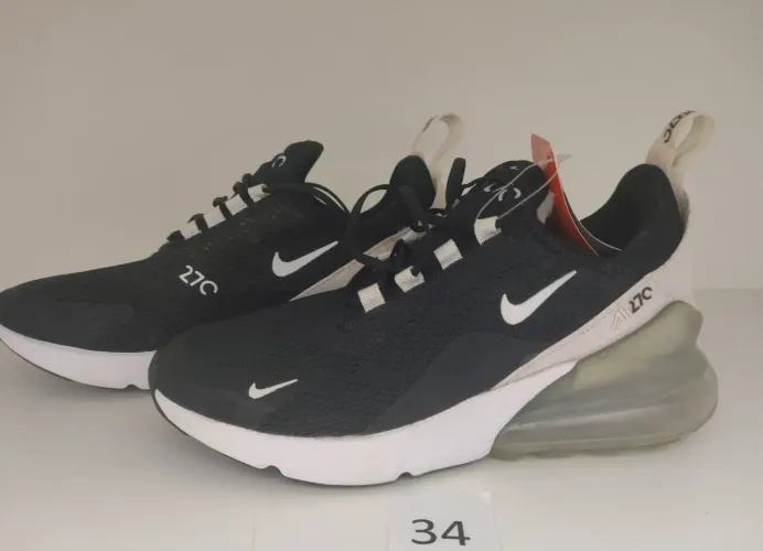 Tênis Nike e Adidas 