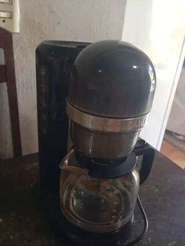 Vende-se cafeteira elétrica digital programável