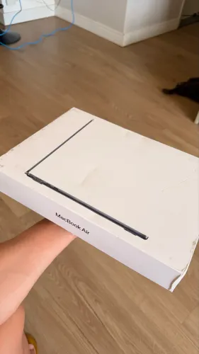 MacBook M5 512 Midnight
