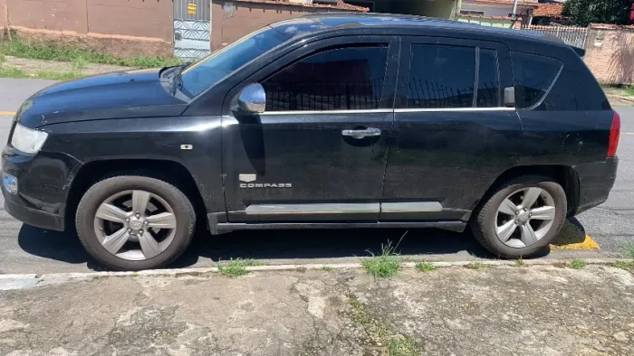 Jeep Compass Sport 2.0 16V 156cv 5P 2012