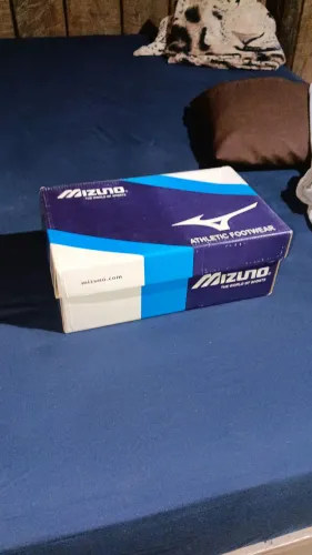 Vendo Mizuno usado só uma vez