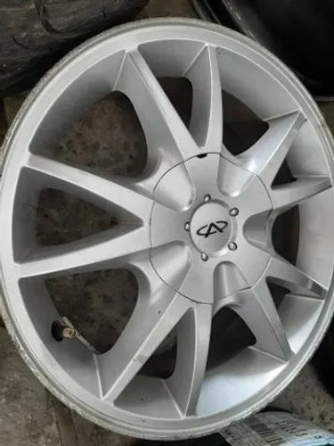 Roda aro 15 Estrela Prata Nissan Livina 4X114 jogo