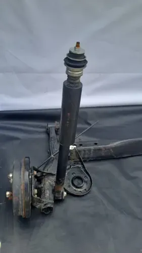 Amortecedor Traseiro Esquerdo Toyota Etios Hatch 2015