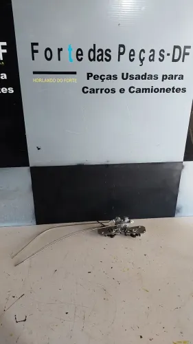 Par Fechadura Trava Da Tampa Traseira Da Saveiro G5 G6