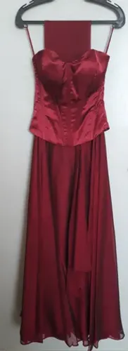Vestido de Festa Longo Bordô Tam PP