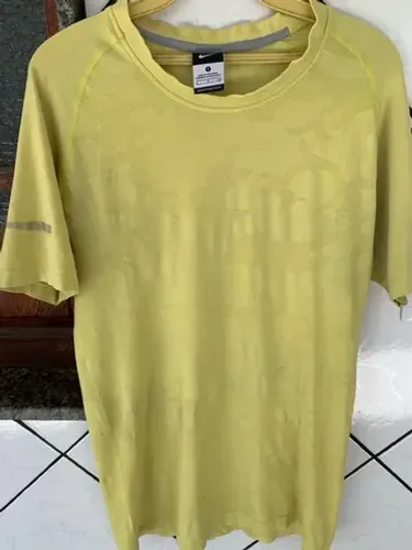 Camiseta Nike original P treino.