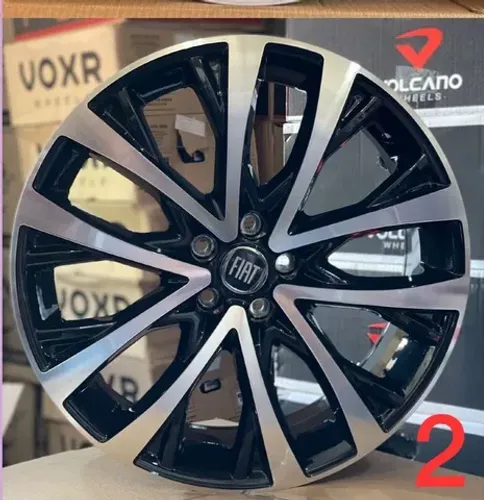 Roda aro 18 Fiat Toro preta com diamantado jogo novo