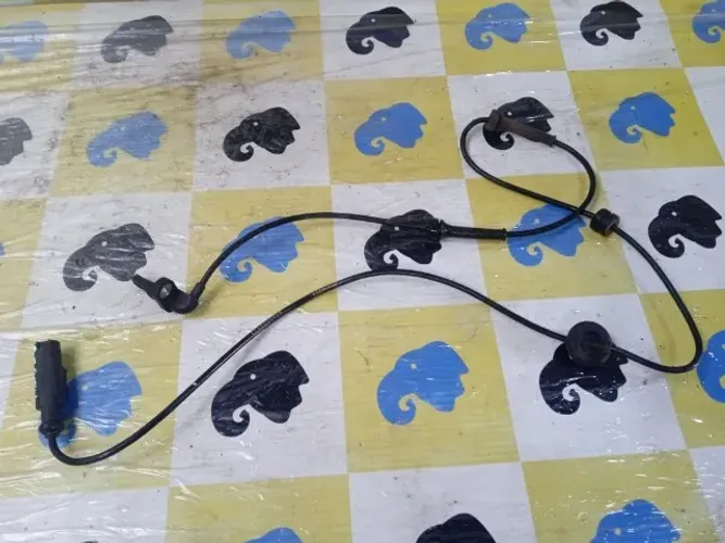 Sensor Abs Dianteiro Esq. Palio Fire 1.0 2014 Cod. 51918223 0265008977