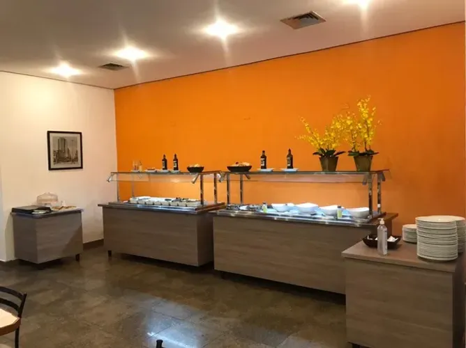 Buffet self service