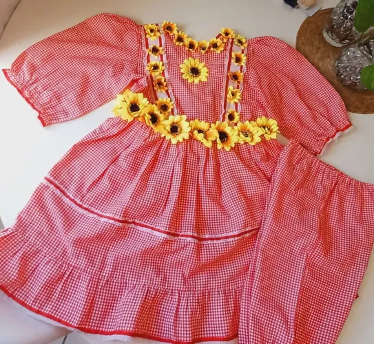 Vestido caipira xadrez Girassol 7/8 anos