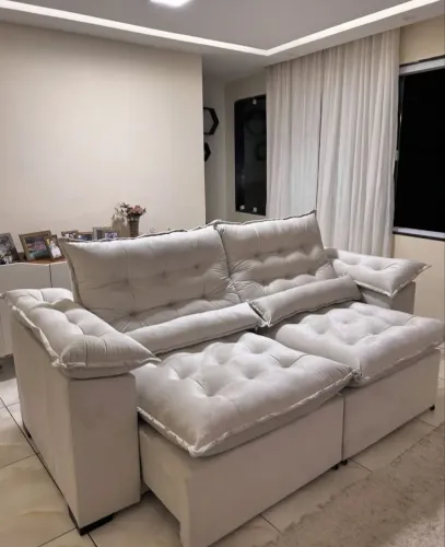 Sofá Retrátil e Reclinável Super Luxo