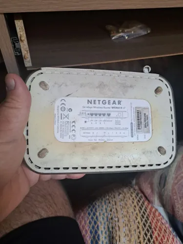 Roteador Wireless Netgear WGR614 v7 sem fonte