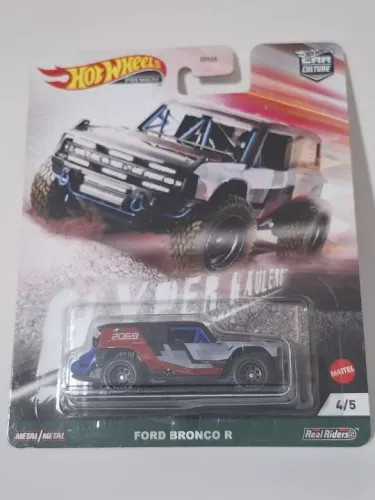 HotWheels Premium Ford Bronco R (Real Riders)