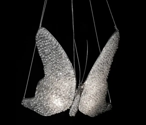 Lustre de Cristal Borboleta - Elegância e Sofisticação