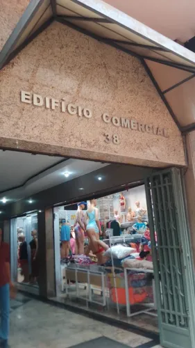 Sala em centro comercial de niterói