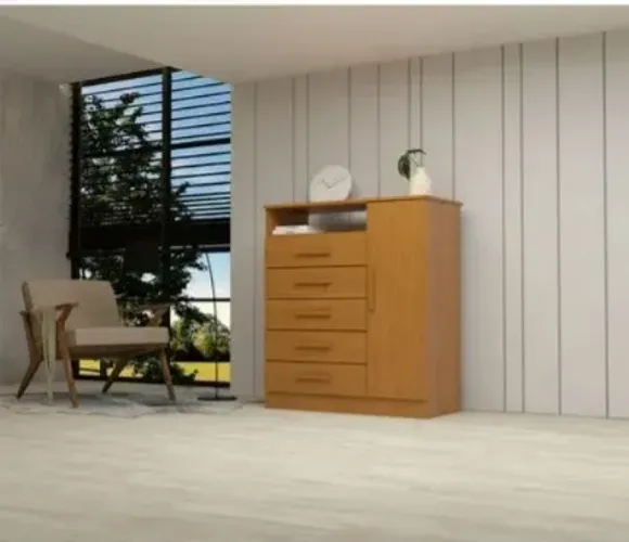 "Elegância e Funcionalidade: Cômoda Madri com 5 Gavetas, 1 Porta e Nicho Integrado"