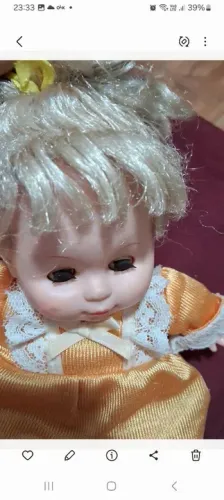 Boneca de 1990