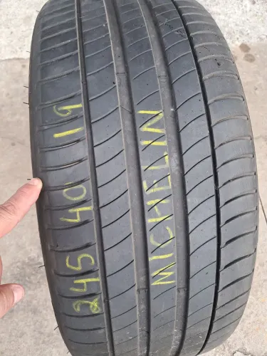 Pneu Michelin 245/40 R19 Primacy 3 meia vida