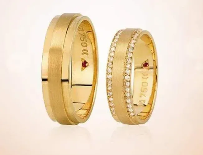 Alianças Eternn Diamantes Ouro 18k - par