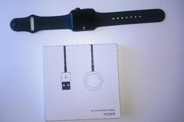Apple Watch series 3 usado para aproveitamento de peças.