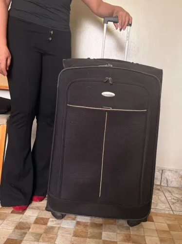 Mala de viagem Samsonite tam G semi nova