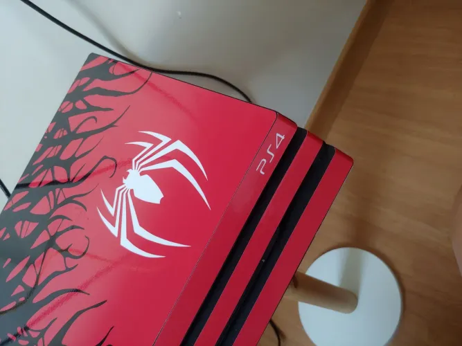 V/T Ps4 Pro LINDO! Preferência switch desbloqueado ou Série S