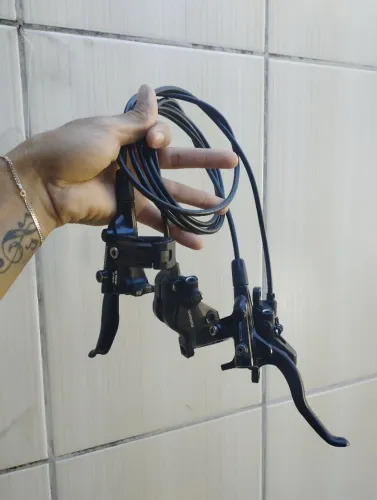 Freios Shimano Deore M4100 hidráulicos