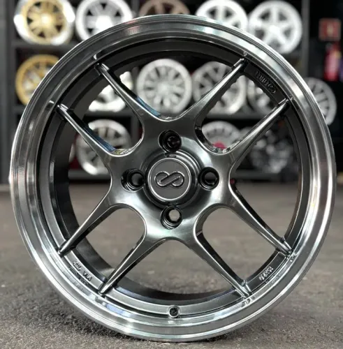 Rodas Alloy Wheels modelo Enkei aro 15 tala 7 furação 4x100