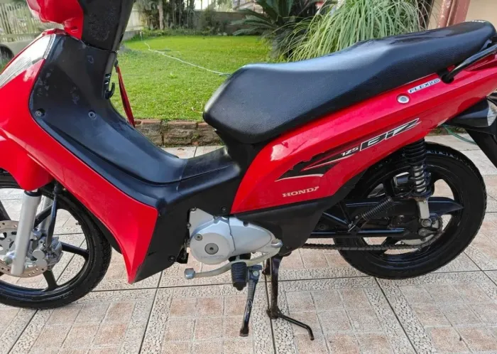 Biz 125 EX 2015