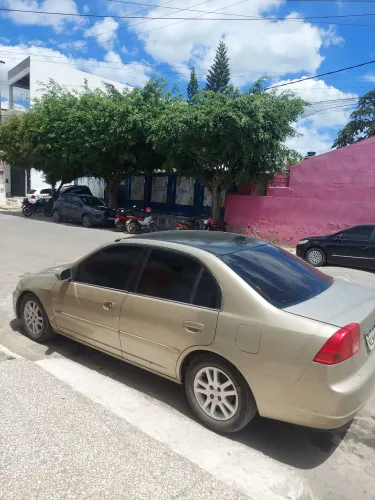 Honda Civic Sedan LX 1.7 16V 115cv Mec. 4P 2001