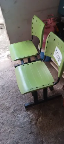 Cadeiras duplas de sala de espera