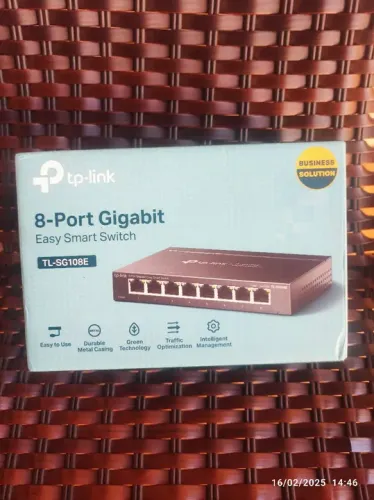 Switch de Rede Gigabit Tp-Link TL-SG108E 8 Portas