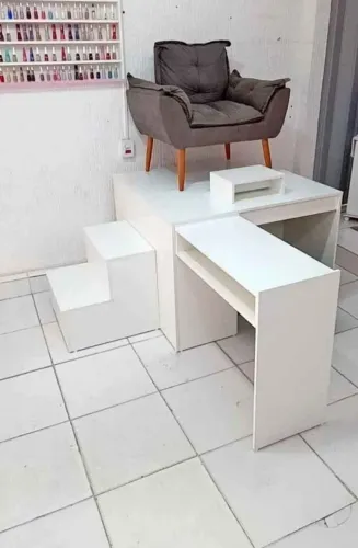 Trono Manicure Pedicure em Promoção