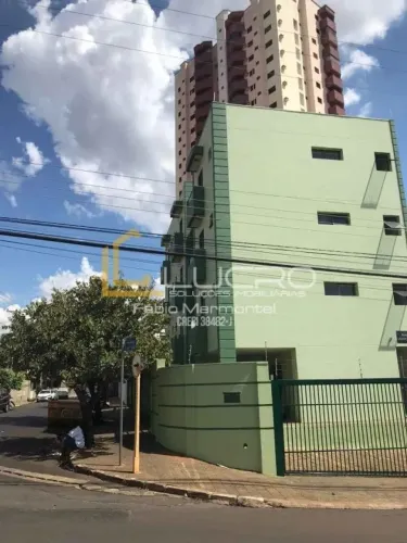 PREDIO COM 11 KITNETS - BAURU